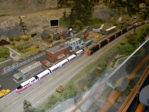 Columbia Gorge Model RR