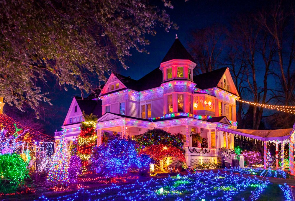 Lights at Victorian Belle